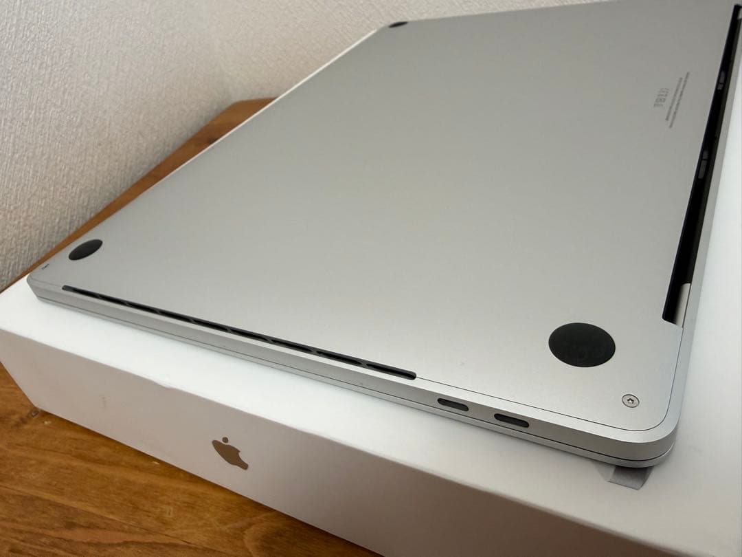 MacBook Pro 16 2019 i7 16GB 512GB 充放電340