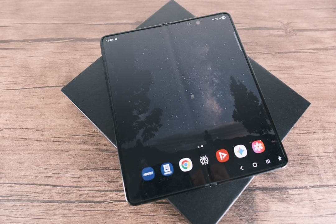 Galaxy Z Fold5 本体 韓国版256GB SIMフリー Sペンおまけ