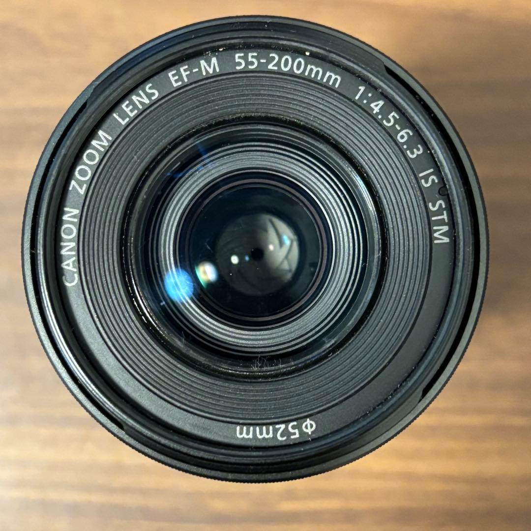 Canon EOS KissMミラーレス一眼カメラ