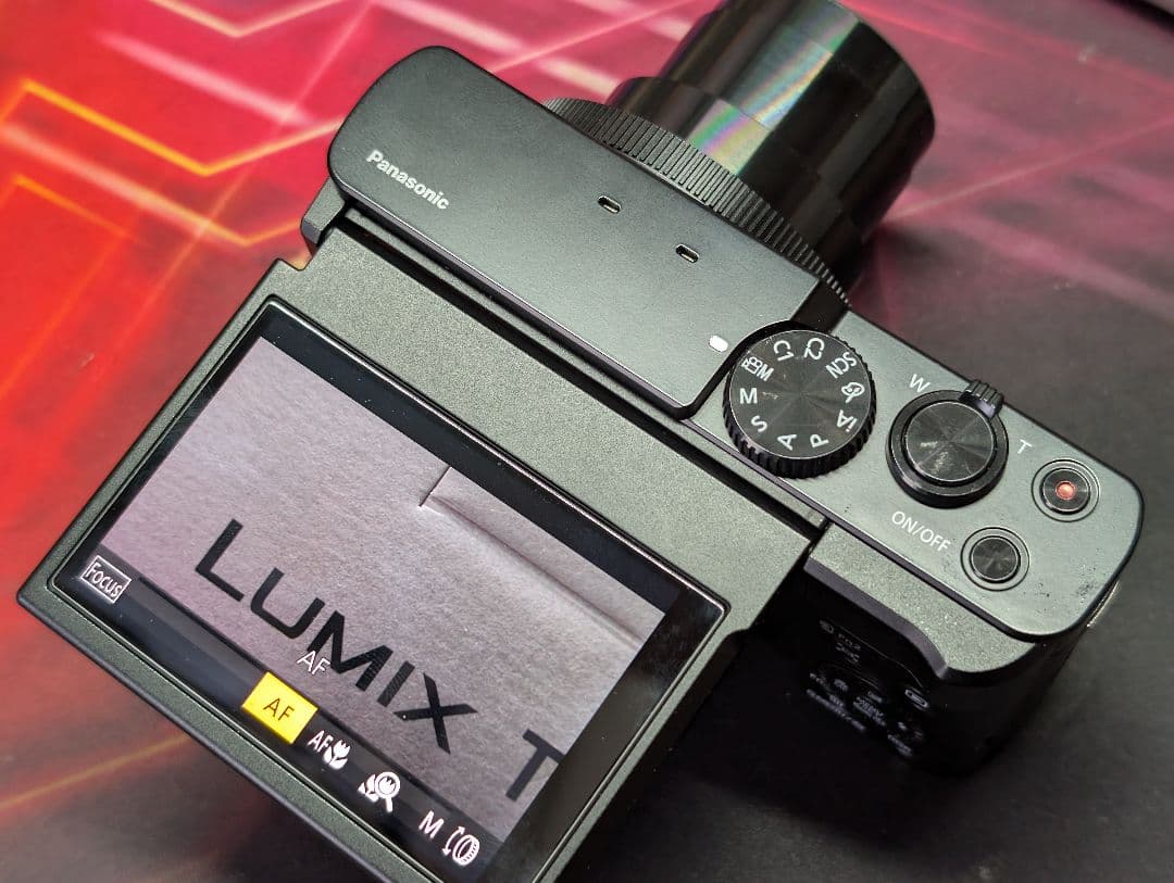 美品 LUMIX TZ99 ブラック レンズ&モニター保護フィルム付、全属品有り