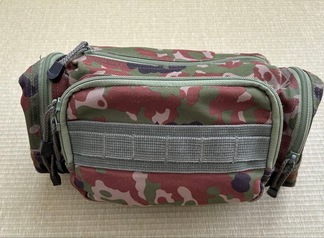 【陸上自衛隊】　私物装具