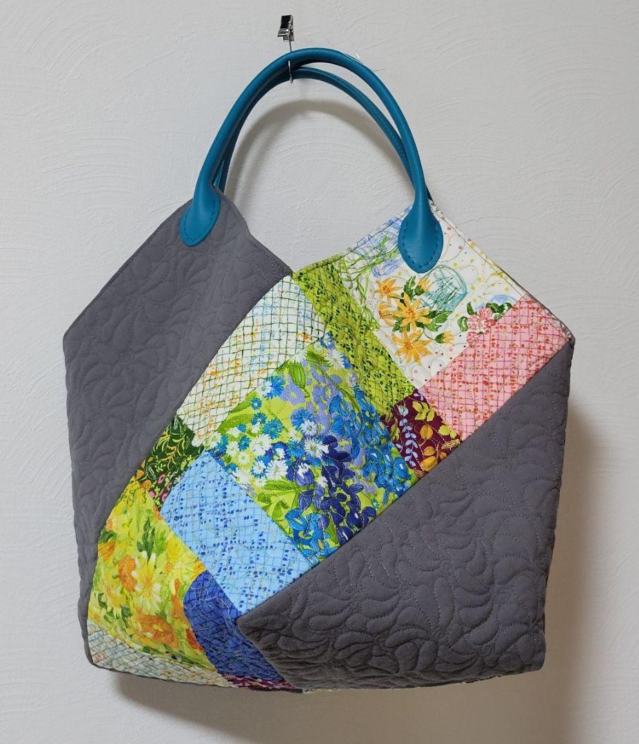 風車につないだパッチワークバック　トートバック　パッチワークバック