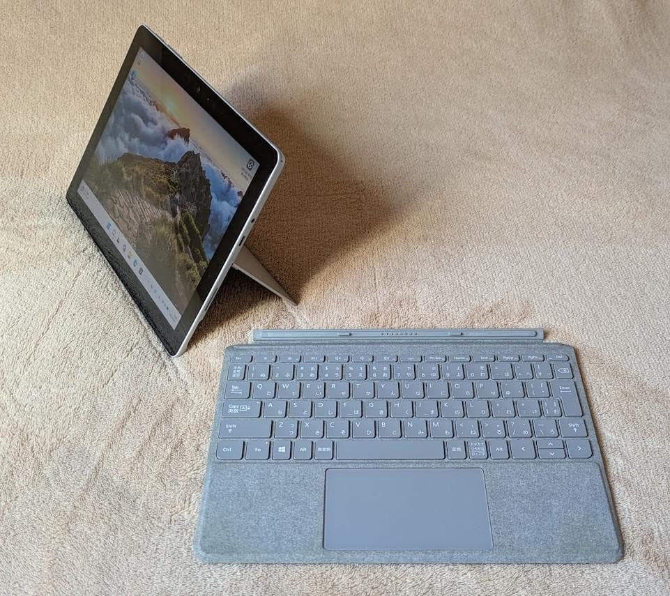 Microsoft Surface Go【美品】お得なDock付セット