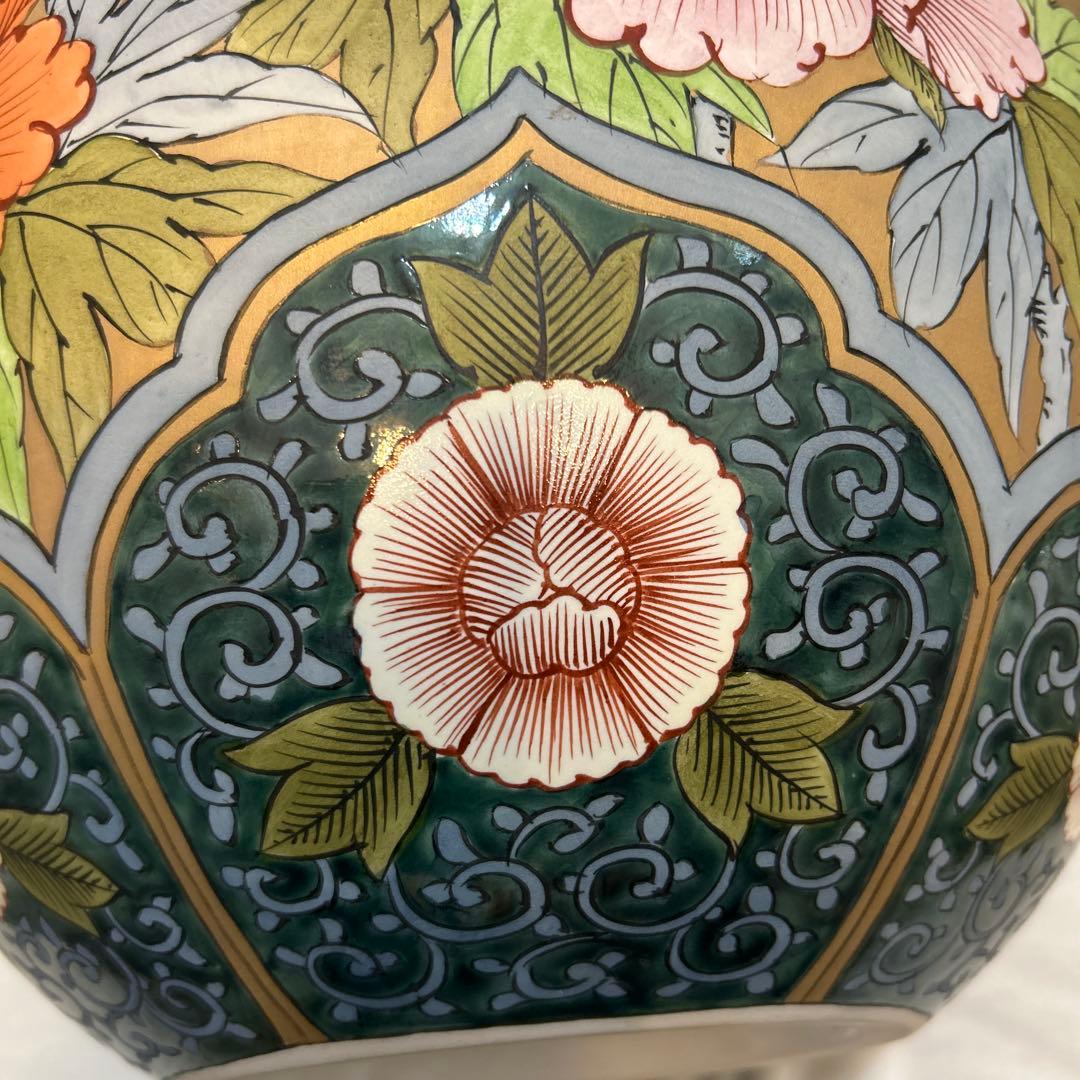 憲山窯　大きな花瓶　壺　牡丹