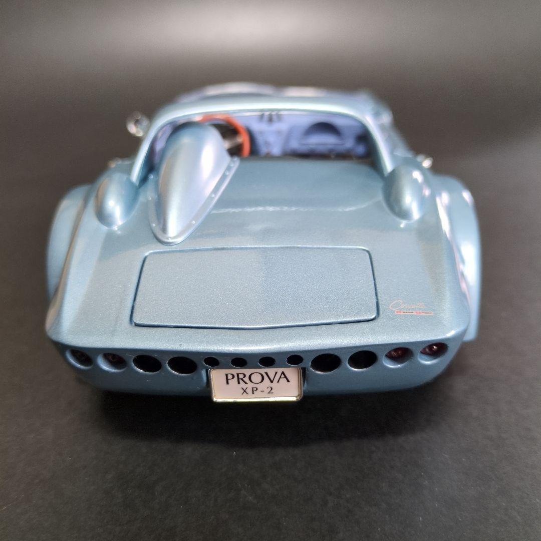 1/18ミニカー　シボレー コルベット グランドスポーツ