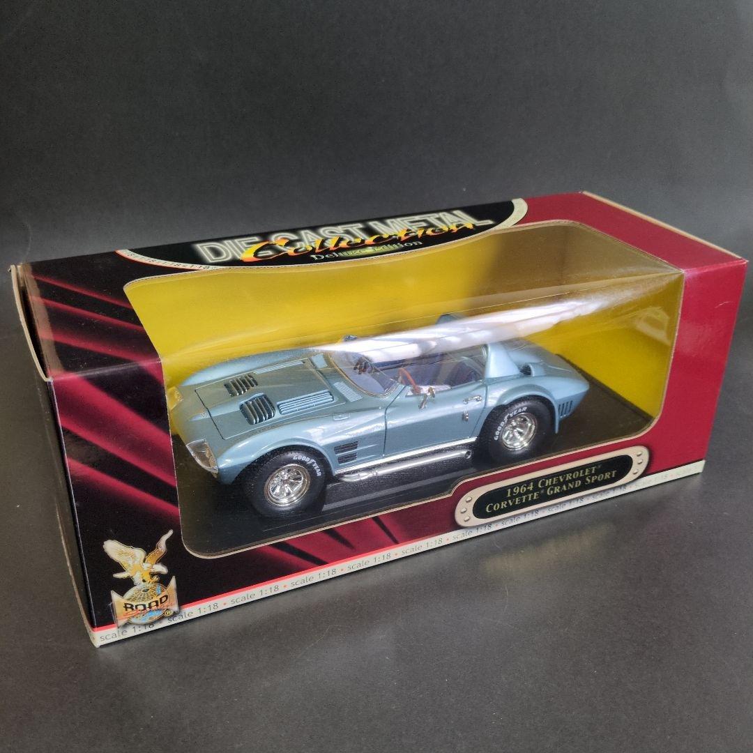 1/18ミニカー　シボレー コルベット グランドスポーツ