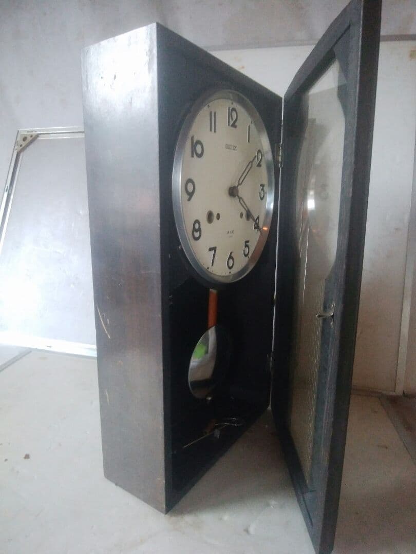 ゼンマイ式時計   柱時計  骨董品