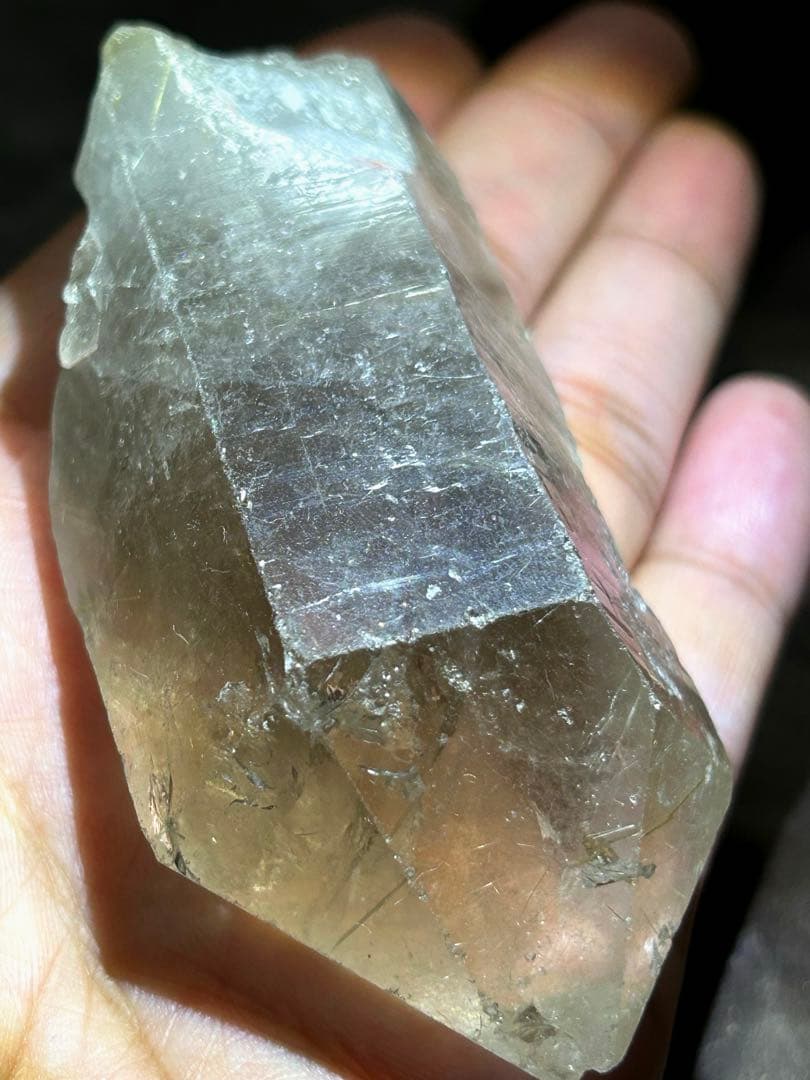 ☆別格高級品！スモーキー　ルチル　水晶　原石　クラスター　帝王秘宝⑥！極美