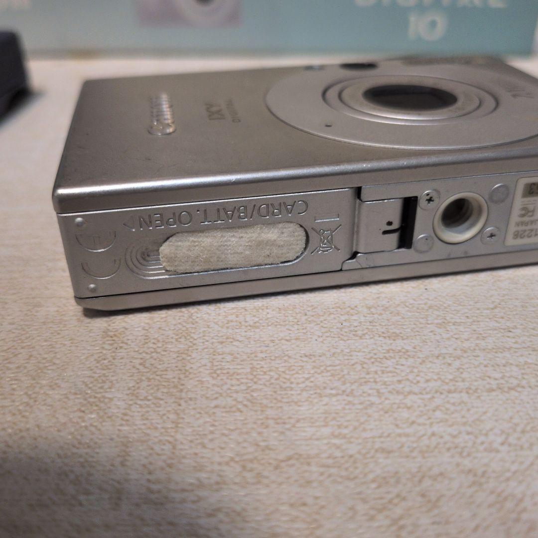 Canon IXY DIGITAL 10 本体と付属品 液晶良好