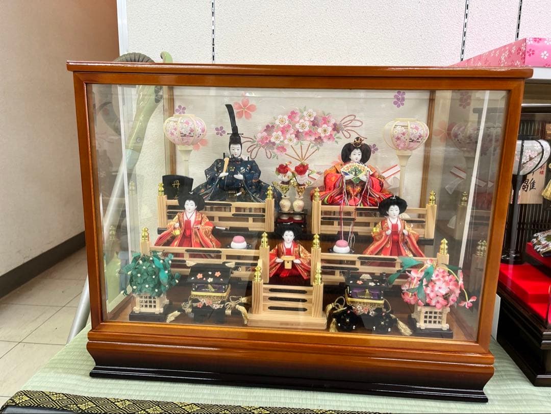 最終値引き わかさや人形店閉店処分　全品9割引き雛人形 ガラスケース付き