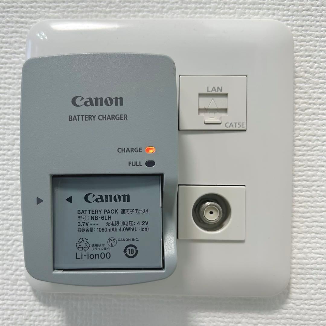 最安値‼️【匿名配送/美品】Canon デジカメ SX710HS 光学30倍ズーム