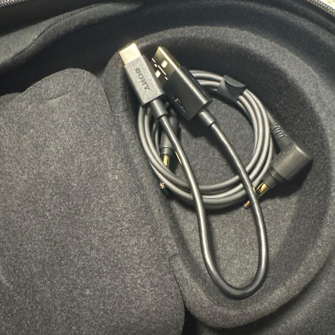 【美品】動作確認済み　Sony WH-1000XM5 ワイヤレスヘッドホン