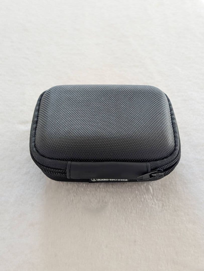 ★美品★Audio Technica ATH-E50 ヘッドホン 遮音 イヤホン