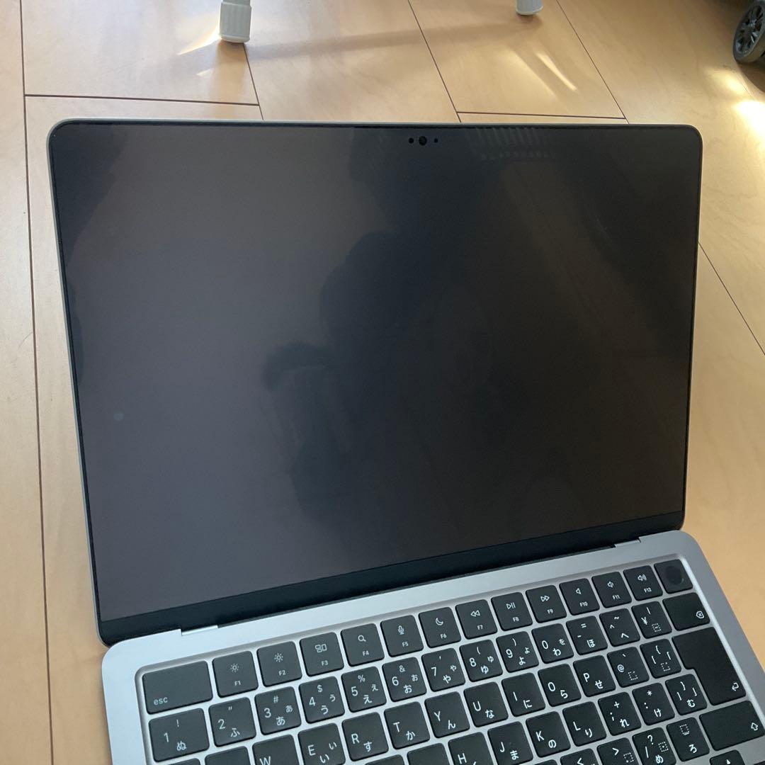 Apple MacBook A2681本体　グレー　ジャンク品