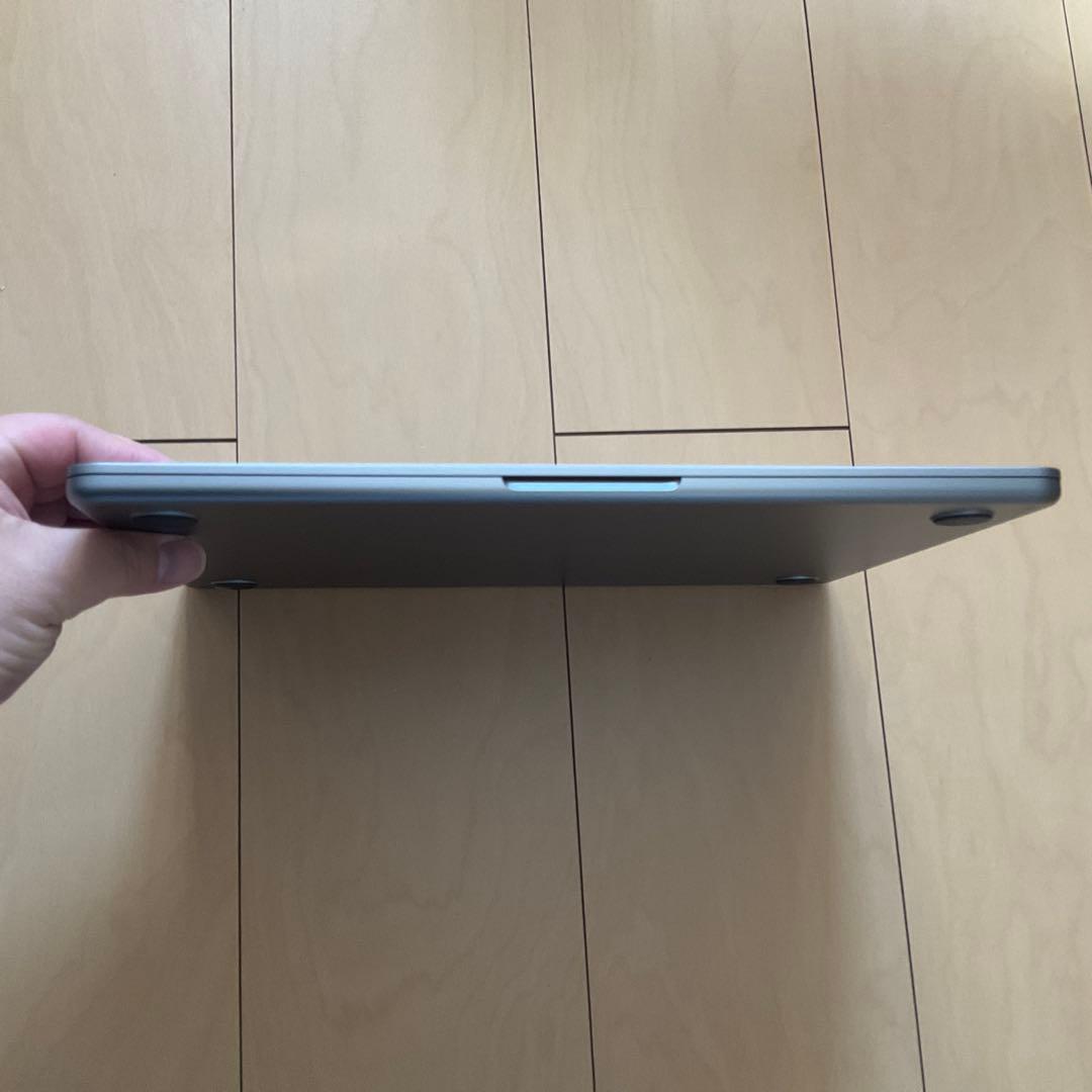 Apple MacBook A2681本体　グレー　ジャンク品