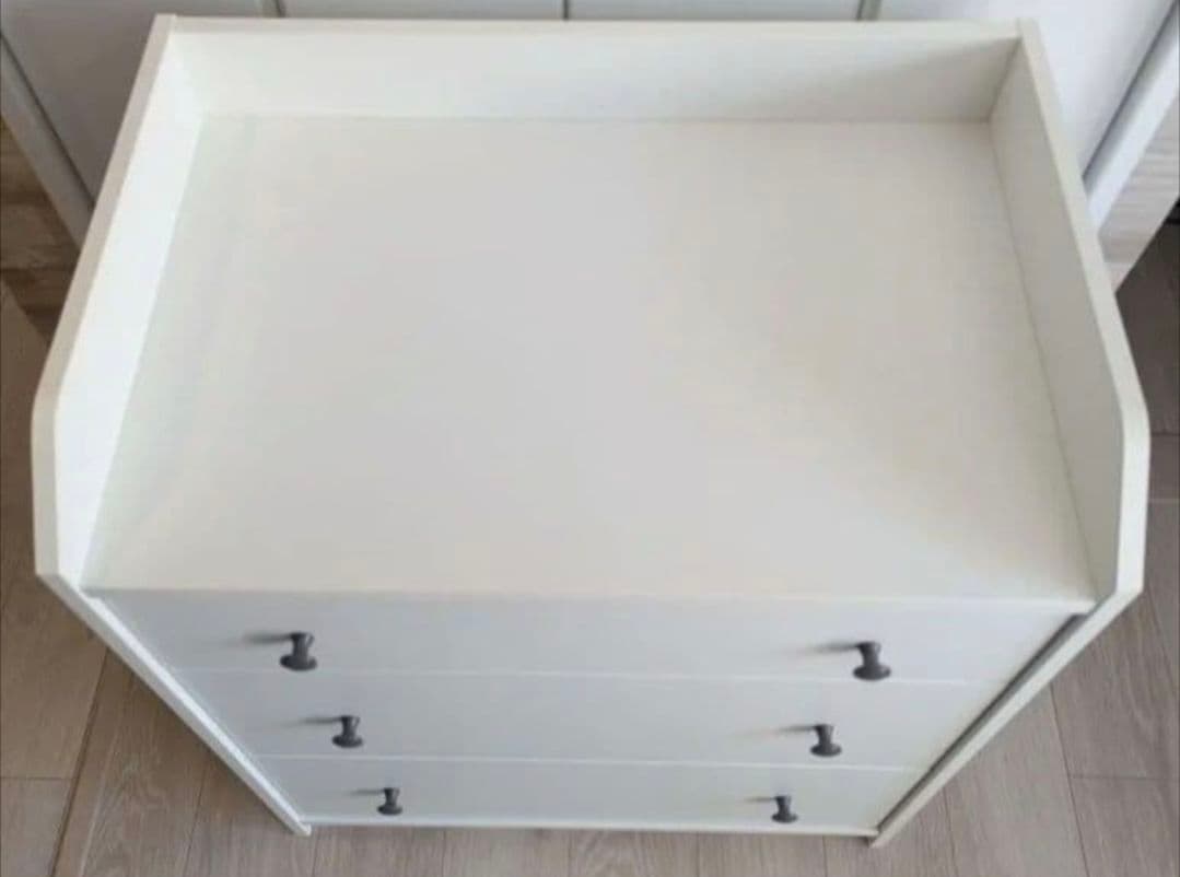 IKEA HAUGA 3段チェスト 70x46x84cm /分解状態・購入者組立