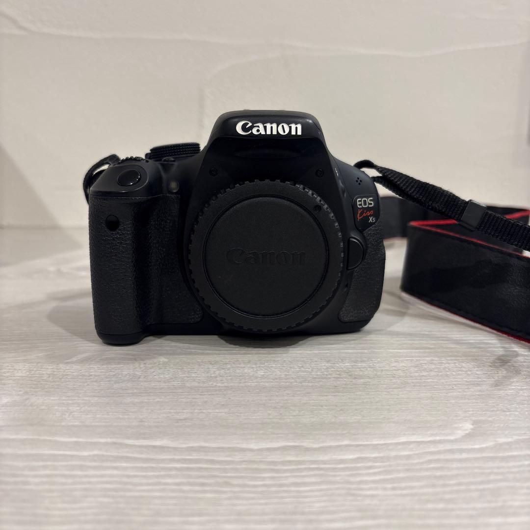 Canon Eos Kiss X5ダブルズームキット