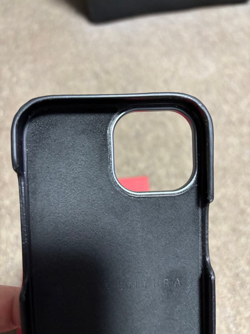 ボナベンチュラ iPhone 15 バックカバーケース ノービレレザー ブラック