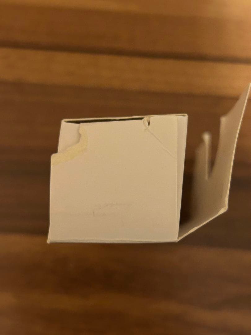 TWICE ペンライト　セット 箱、ストラップ付き