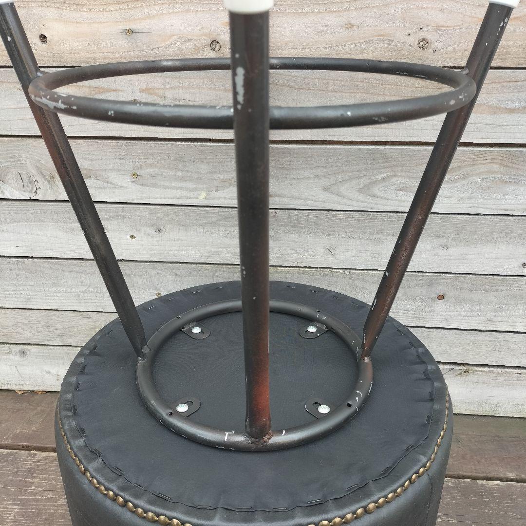 M♦インダストリアル　ヴィンテージ スツール　バースツール　クッション付き