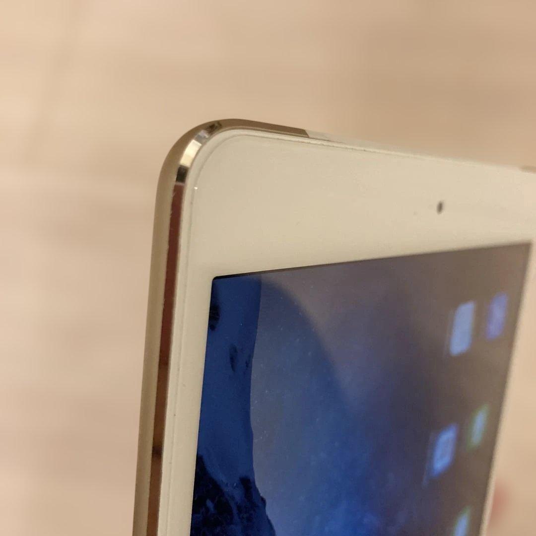 【月末特価】iPad mini 3 128g セルラーモデル
