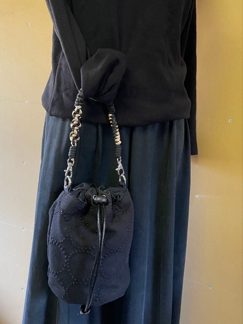 ミナペルホネン　dop tambourine unisex丸底巾着バッグ♪