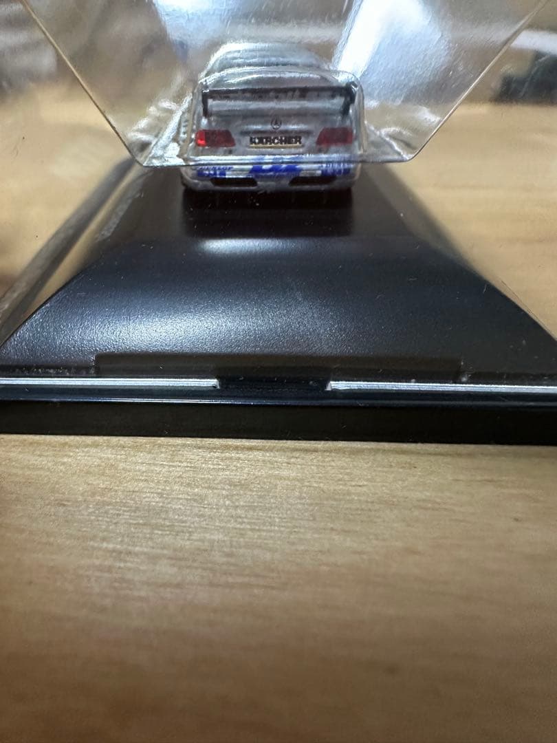 ミニカー D2 AMG Mercedes Bernd Schneider
