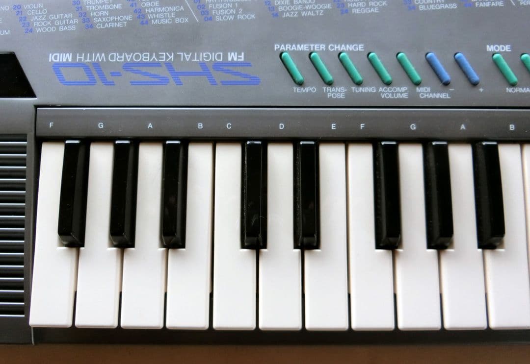 ヤマハ・ショルキー YAMAHA SHS-10