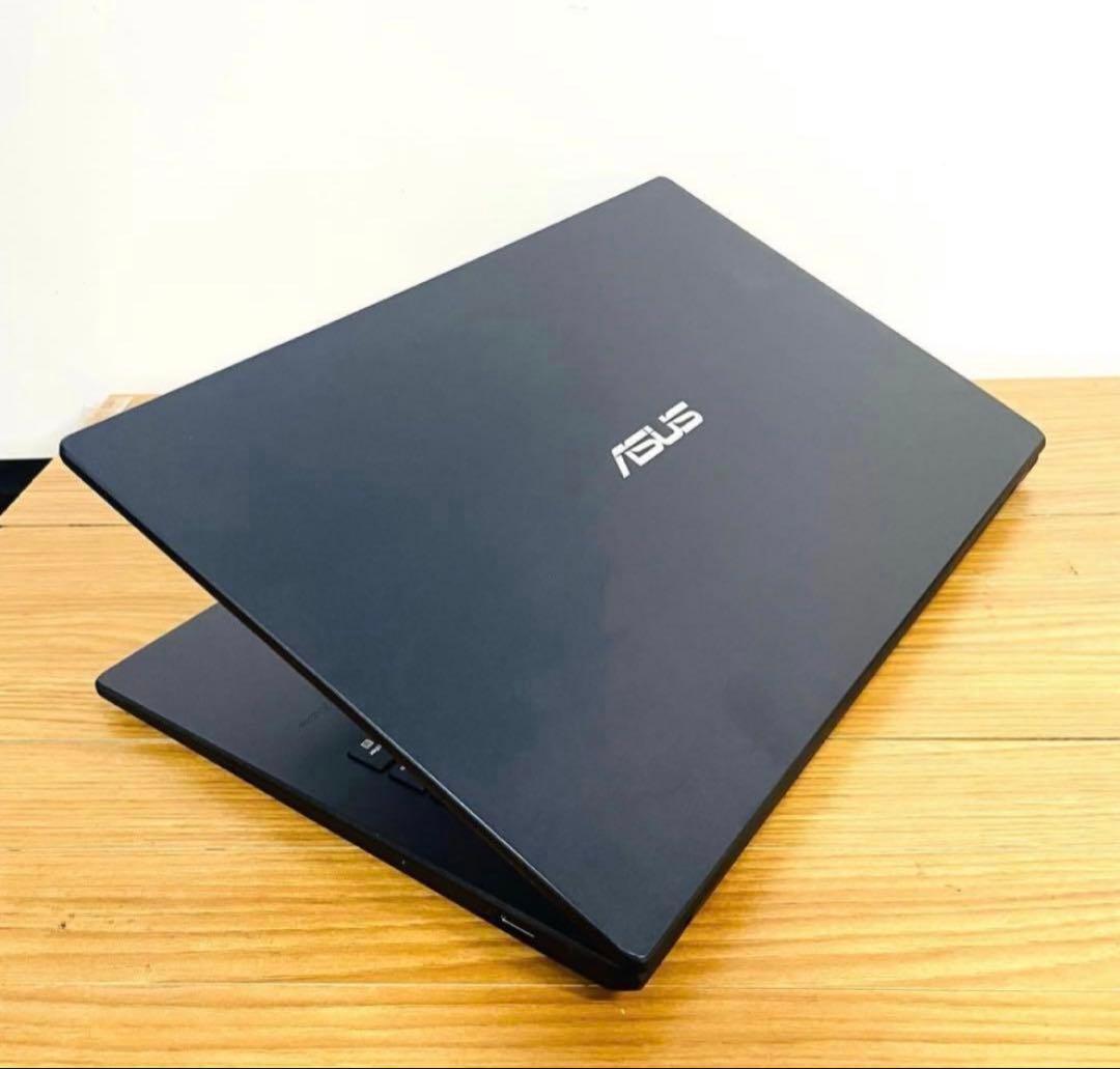 2022モデル薄型ASUSノートパソコンSSDwin11オフィスカメラ