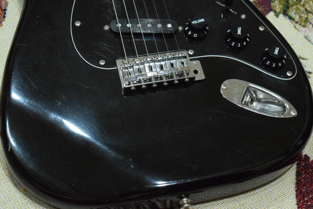 ギター Fernandes THE REVIVAL RST-50-B '76 Model