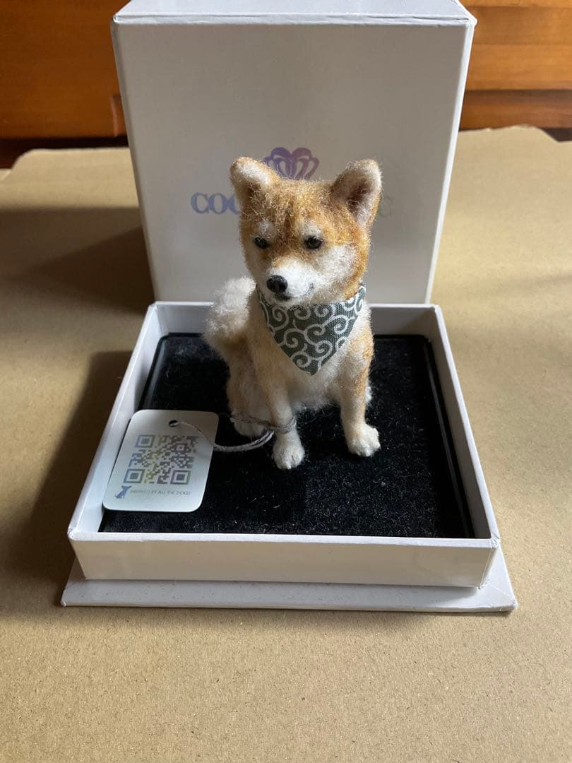 COCO PRINCIC さんの羊毛フェルト　柴犬　ケース入り