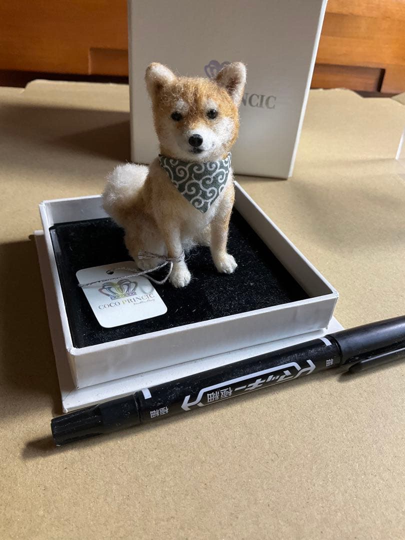 COCO PRINCIC さんの羊毛フェルト　柴犬　ケース入り