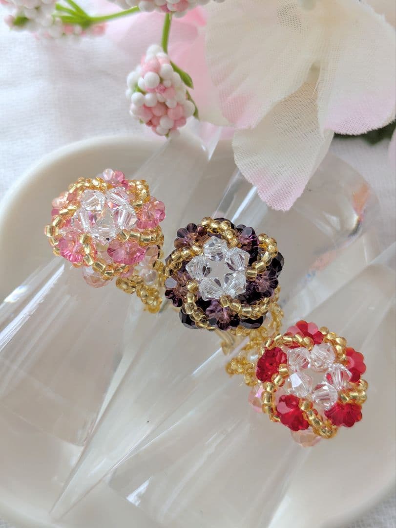 スワロフスキー　ビーズネックレス　ローズサテン　ハンドメイド