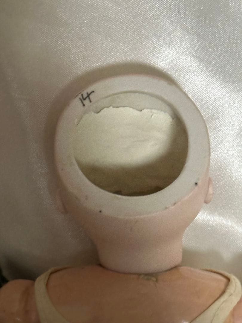 アンティーク　ビスクドール　 ケストナー　初期モールド　キャビネットサイズ