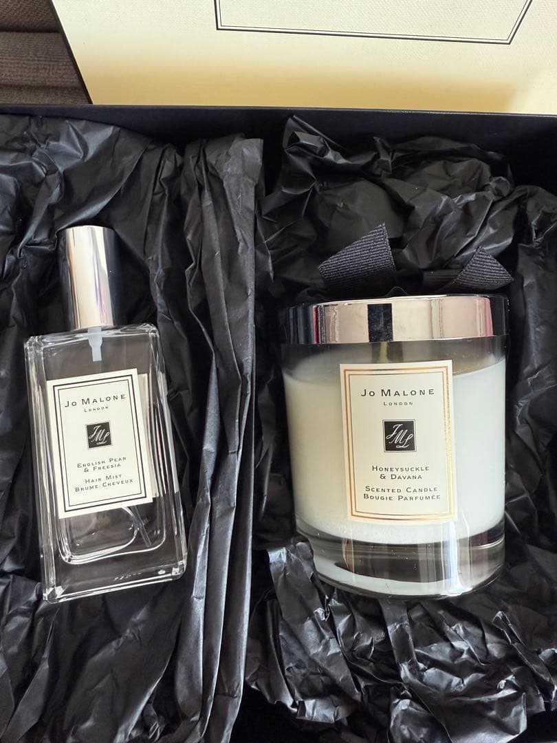 新品未使用　Jo Malone ハニーサックル & ダフネ ヘアミスト