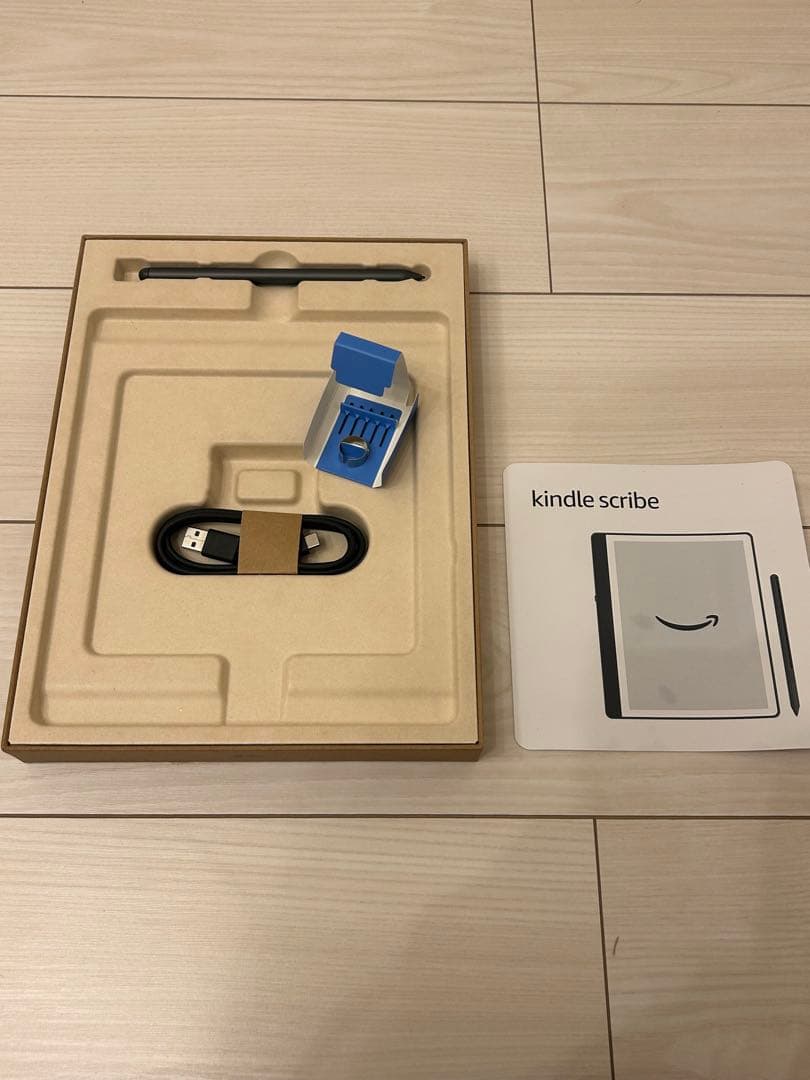 Kindle Scribe16GB プレミアムペン付カバー付 使用半年未満 美品