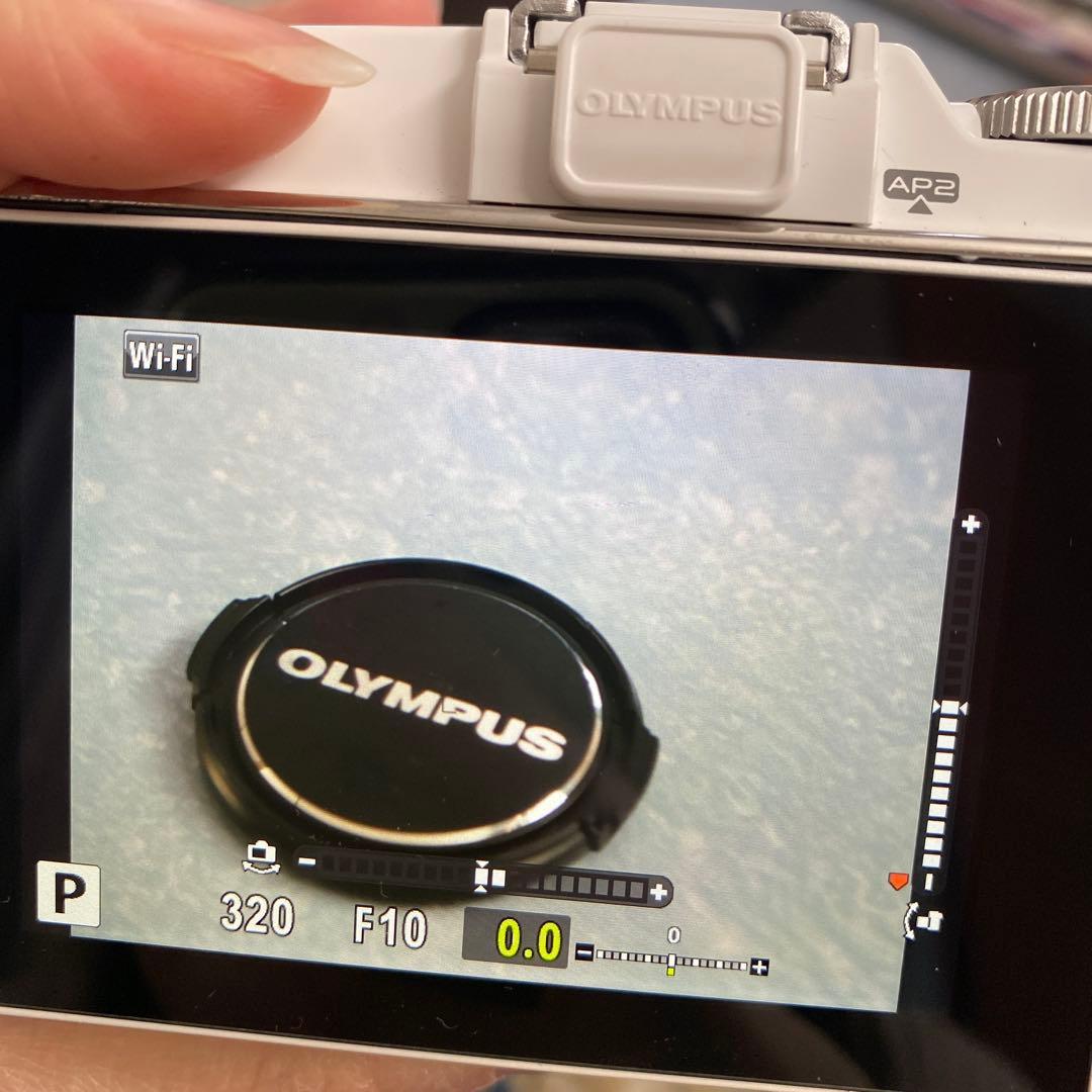 OLYMPUS E-P5 ミラーレス一眼カメラ