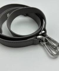 大人気 グレーのショルダーバッグ スモールパズルパッグショルダーバッグ