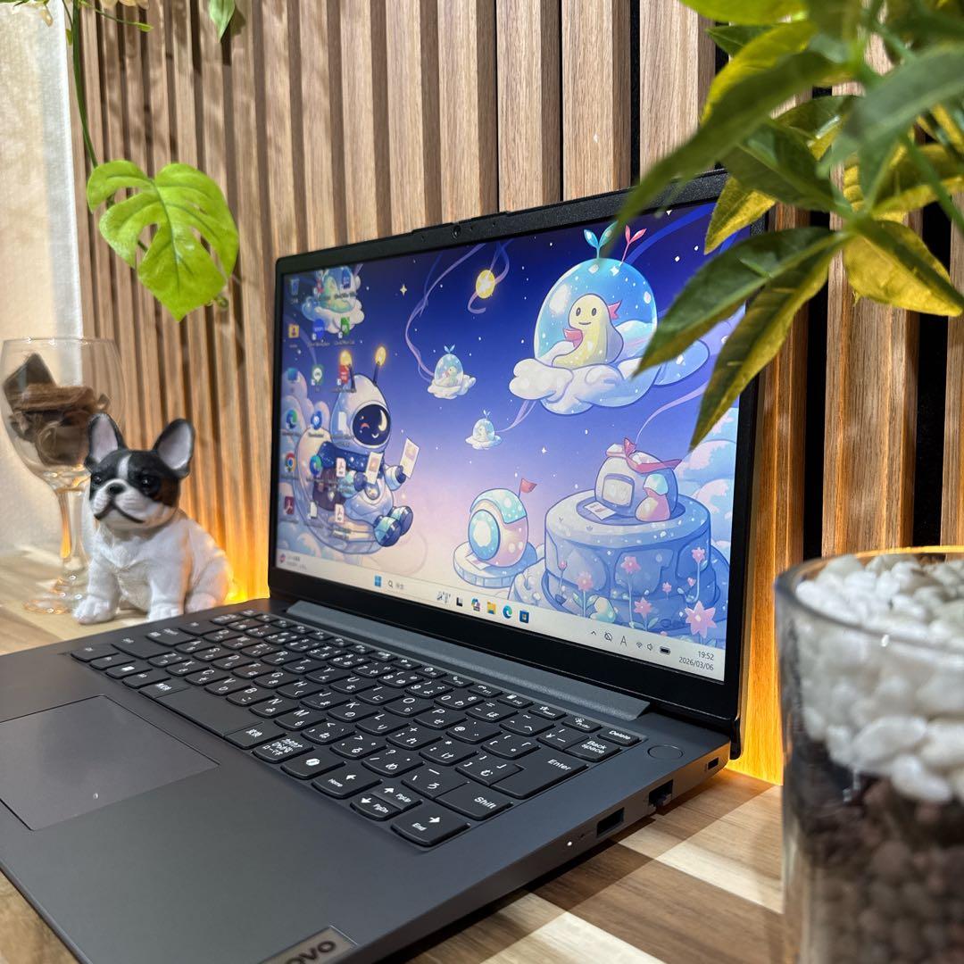 美品新型2024年モデル‼️Lenovo☘第14世代相当☘16GB☘ノートパソコン