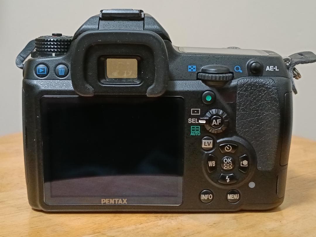PENTAX K-5 18-135レンズキット ショット数6,183枚