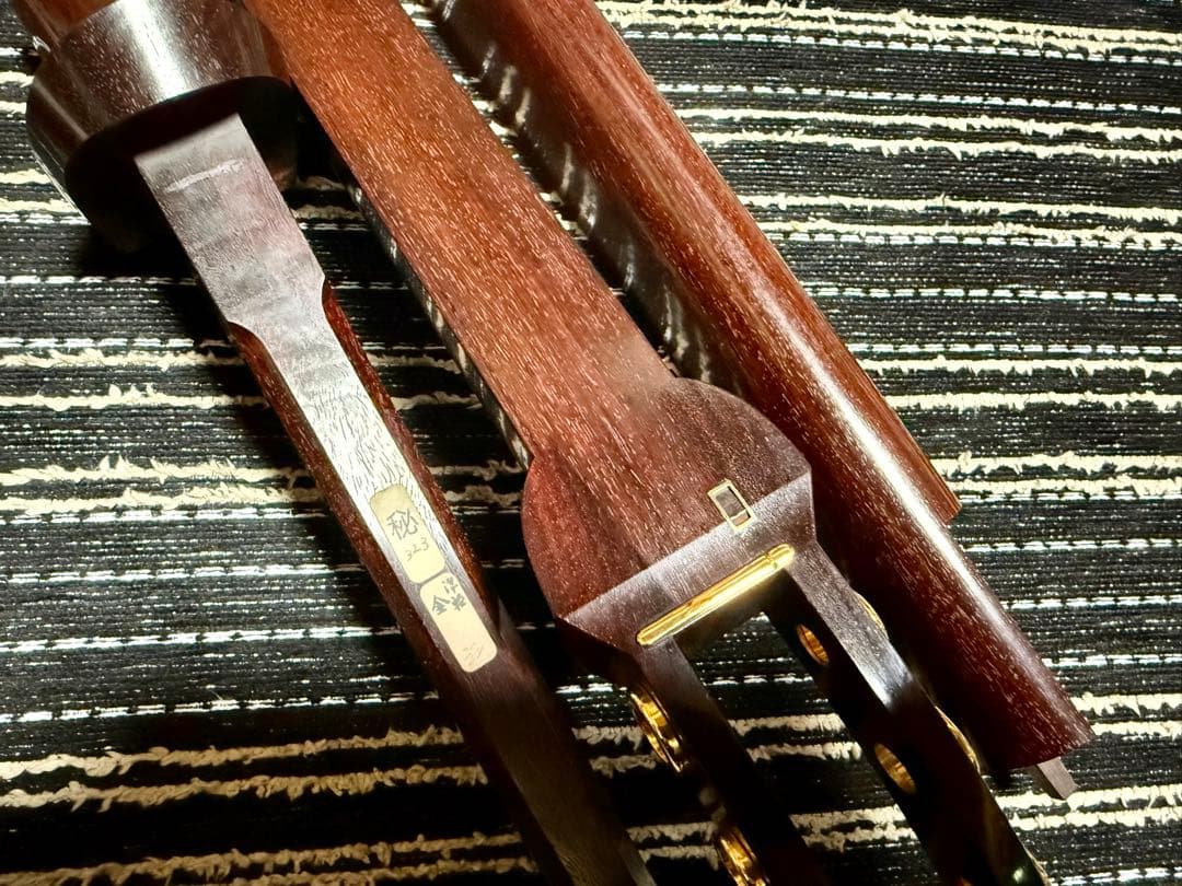 【虎簾杢・極】最高峰 津軽三味線 金細 子持綾杉胴 極上美品 太棹