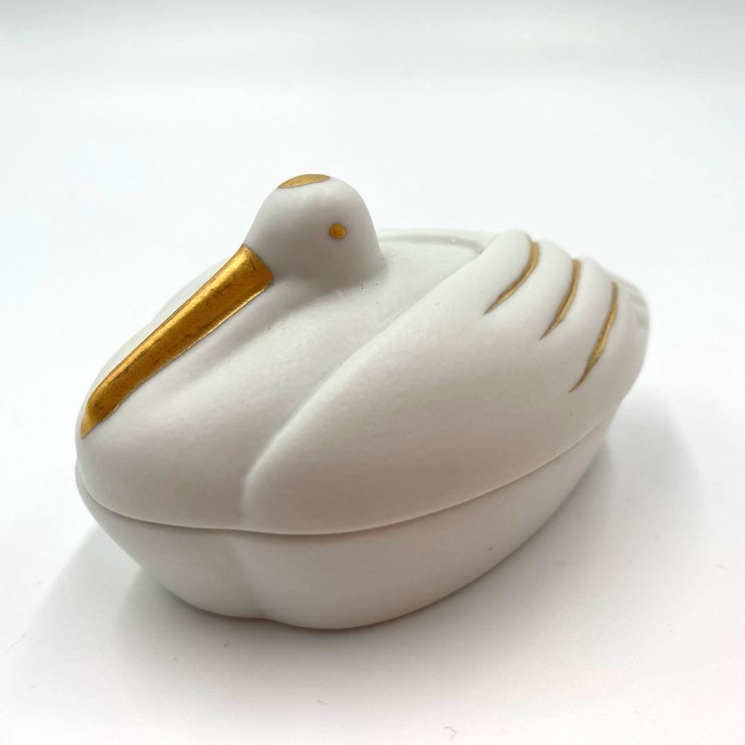 【新品】有田焼原重製陶所　鶴亀豆蓋物セット　白マット　金彩　縁起物