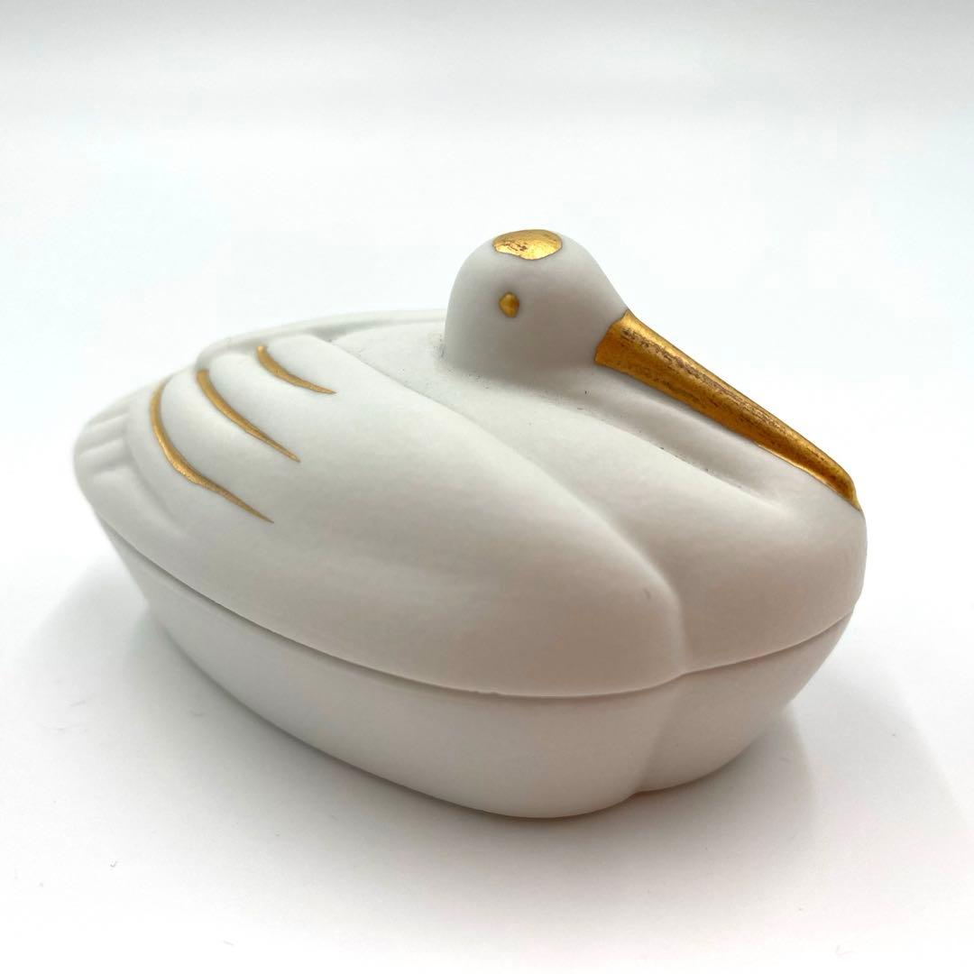 【新品】有田焼原重製陶所　鶴亀豆蓋物セット　白マット　金彩　縁起物