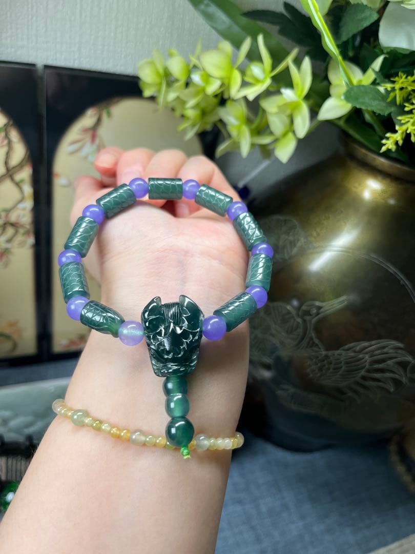 強力開運‼️特注品‼️天然A貨翡翠　リアル、細工彫刻龍神様ブレスレット　鑑定書付き