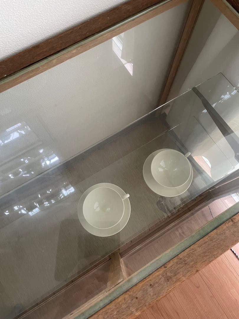 ガラスケース　引き取り可能な方限定