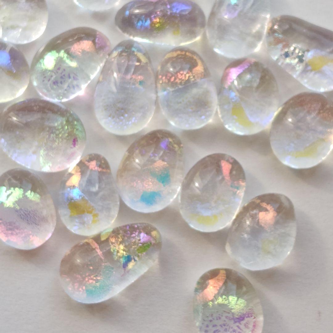 ガラスナギット☆82、ダイクロガラスのみ使用、雫型色々、20個、小売可能