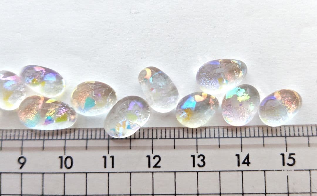 ガラスナギット☆82、ダイクロガラスのみ使用、雫型色々、20個、小売可能