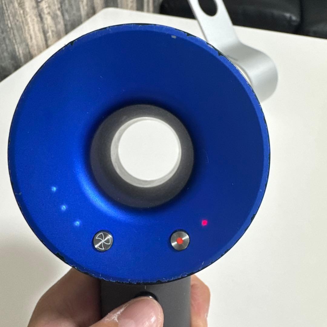 Dyson ドライヤー　HD01 スタンド付き‼️