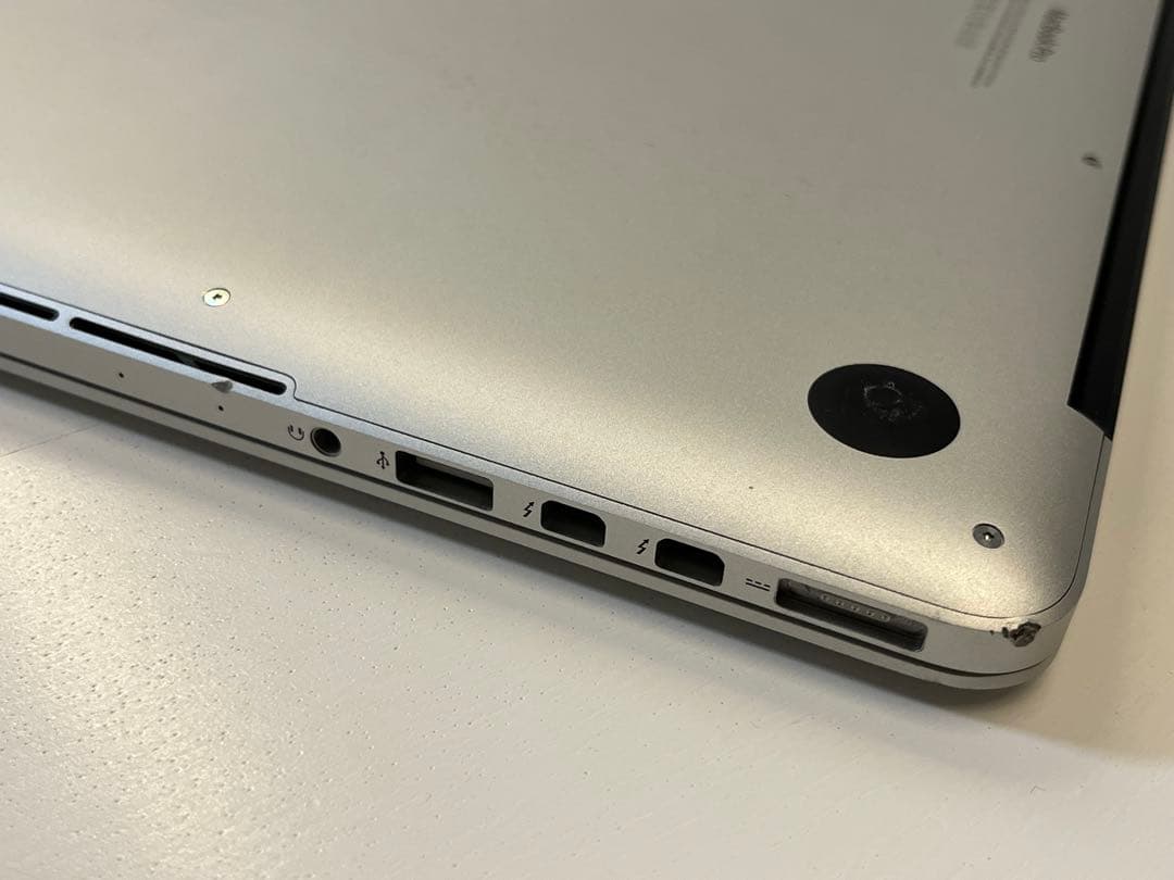 MacBook本体 MacBook Pro (Retina, 13-inch, Late 2013)