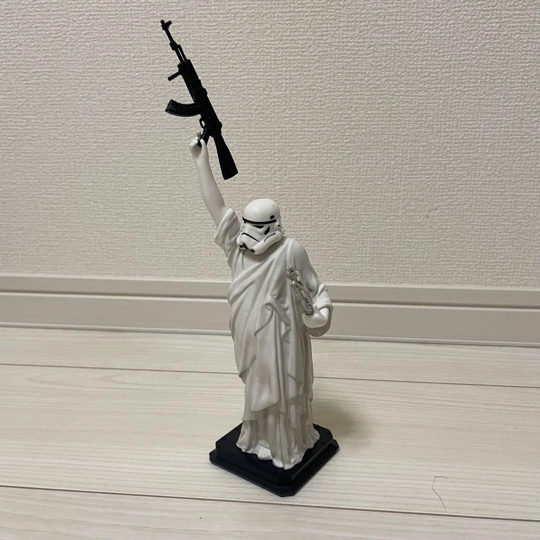 スターウォーズ ストームトルーパー フィギュア 自由の女神 パロディー 映画